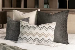 COCOmaison, BeautiQ - Chic kussen 60x60cm - Antraciet