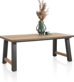 Farmland, uitschuiftafel 190 (+ 60) x 100 cm