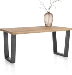 Nyborg, eetkamertafel 150 x 100 cm - rechte zijkant - V-poot geheel metaal