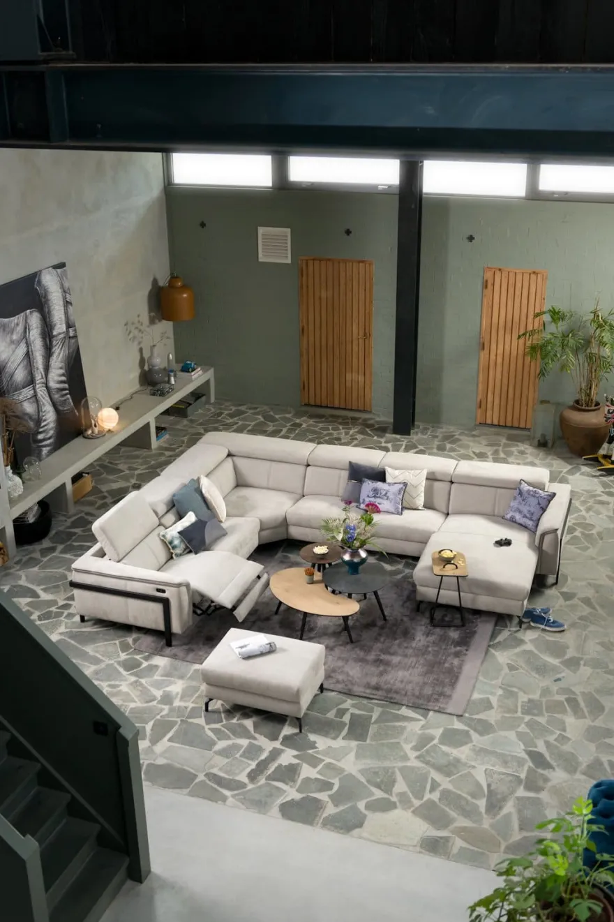 Tycan, poef / hocker big - 80 x 60 cm